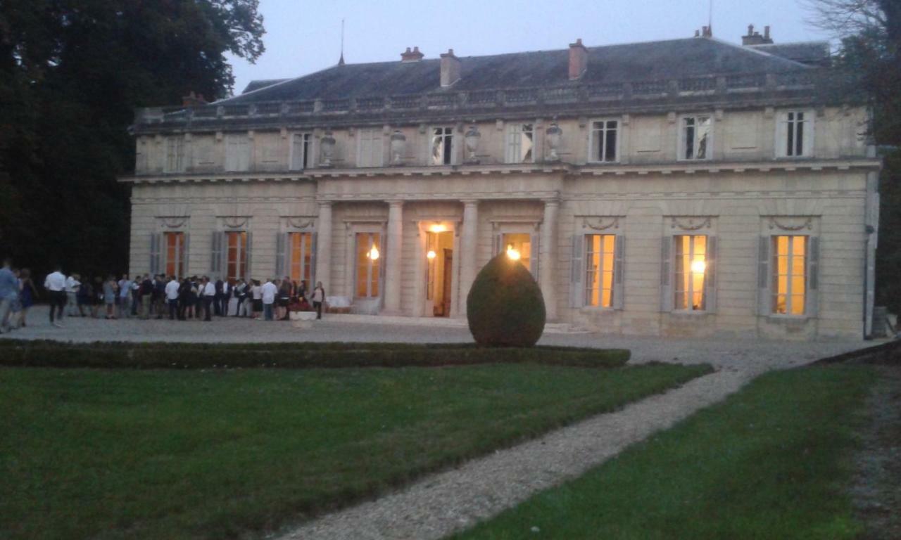 Le Chateau De Bressey & Son Orangerie Exterior foto